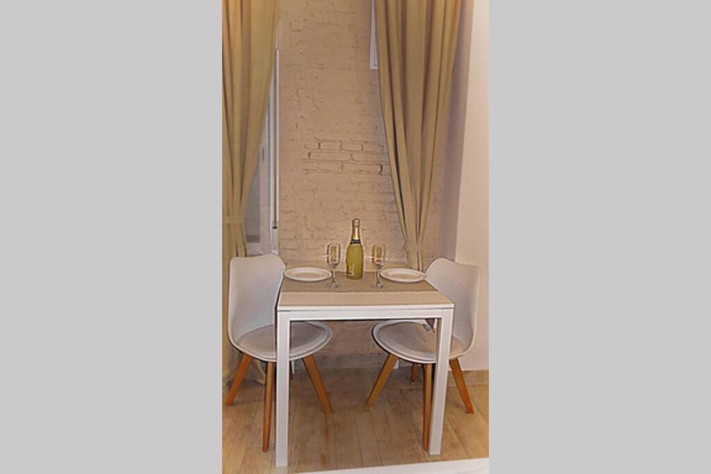 With Jacuzzi Free Wifi Valence