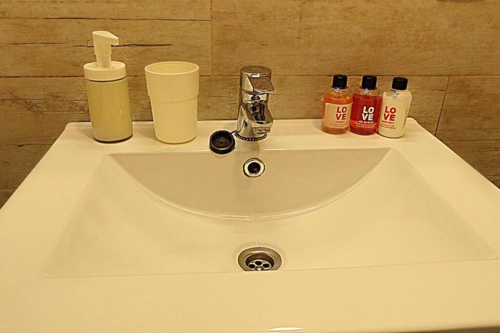 With Jacuzzi Free Wifi Appartement